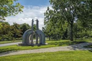 Kettering Ohio's Lincoln Park sculpture by Dan Cleary