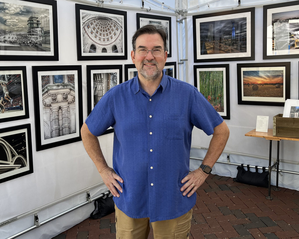 Dan Cleary at outdoor art fair